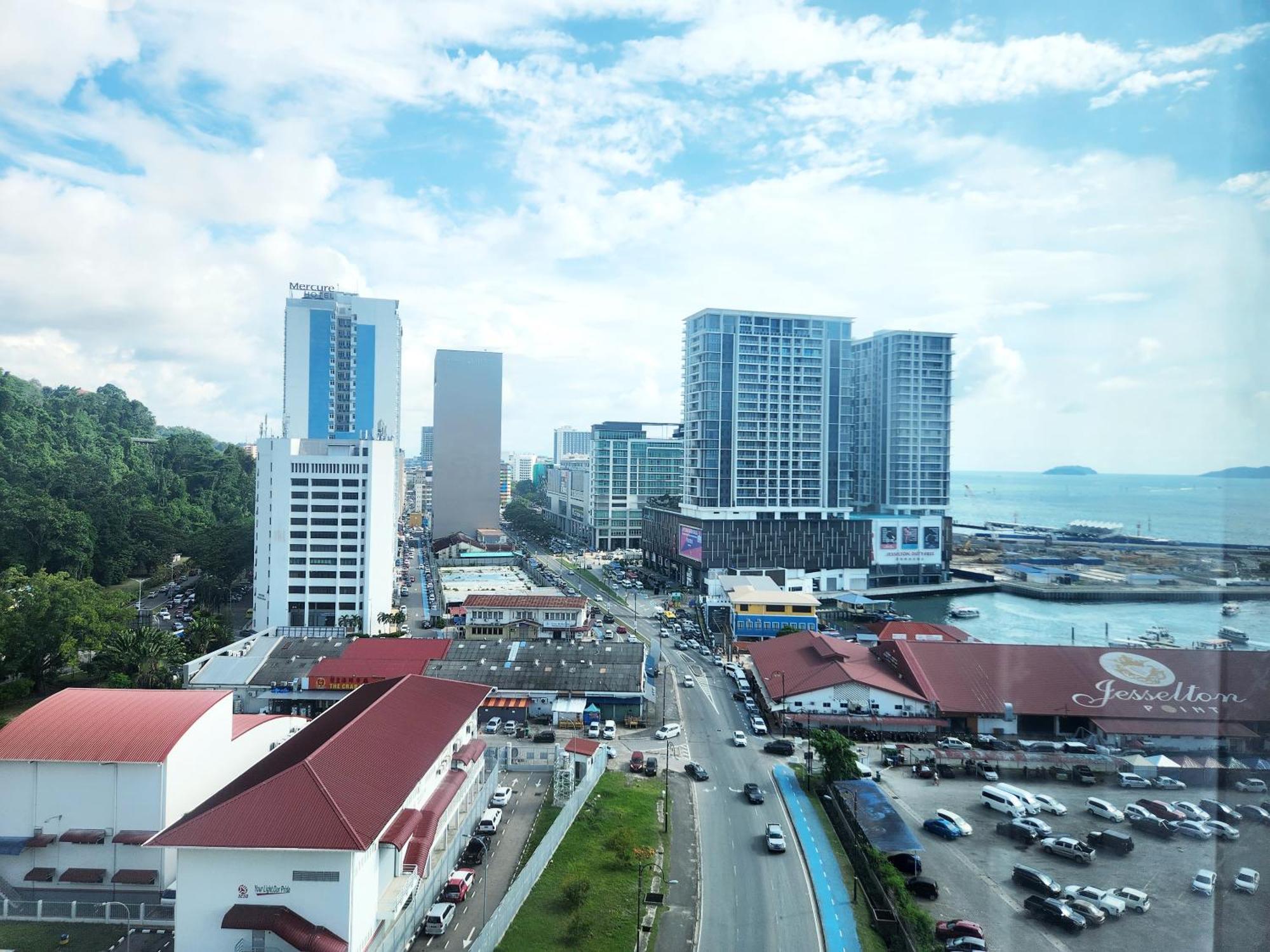 Jesselton Quay Kota Kinabalu City Centre By Lw Suites Cameră foto